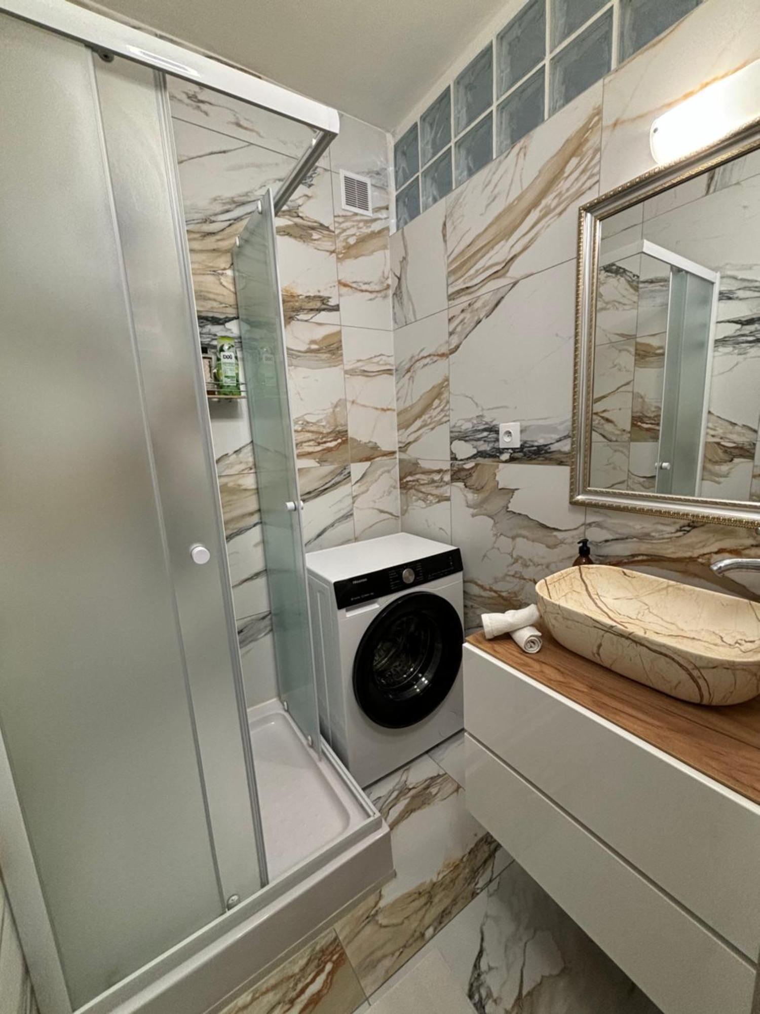 City Heart Luxury Apartment Nove Zamky Exterior foto